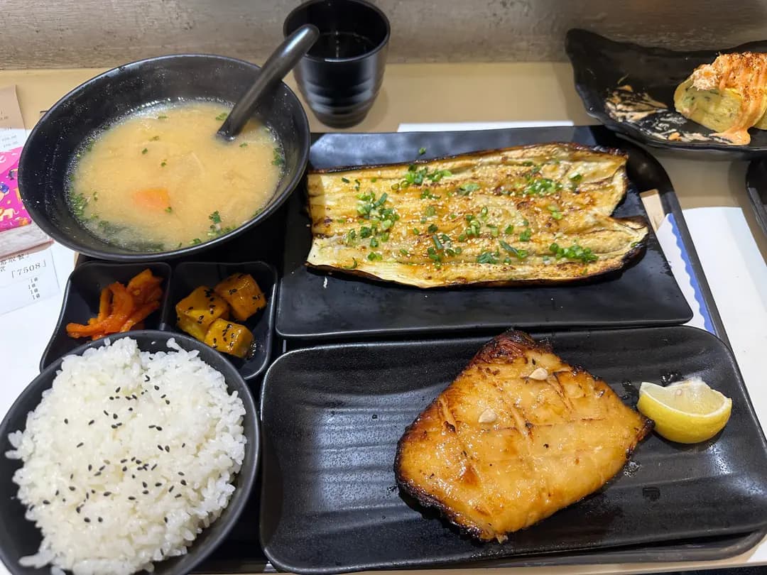 ナカヨ食堂 photo 8