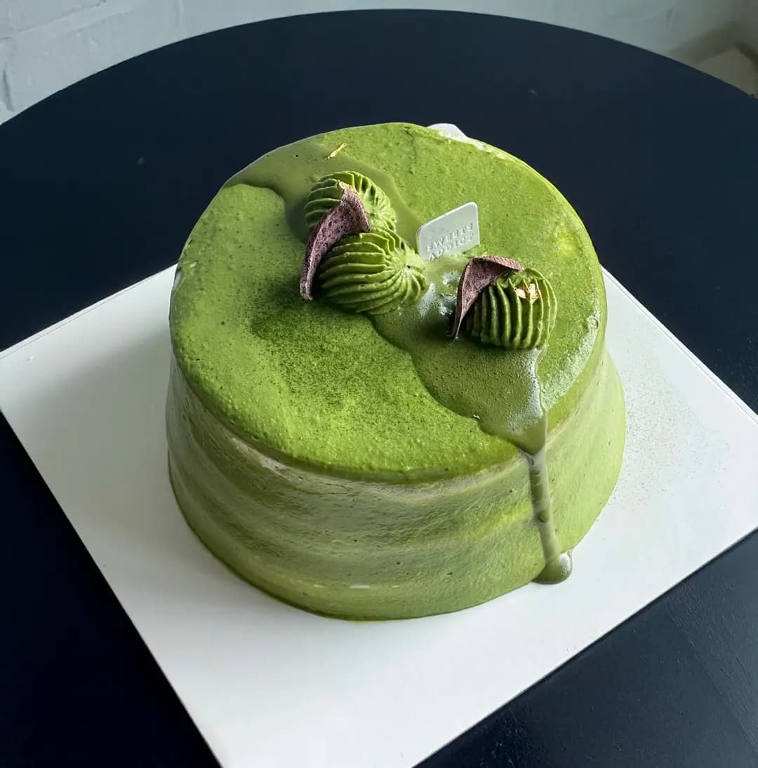 SWEETS ADDICT photo 2