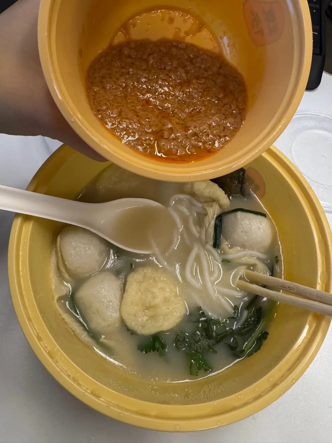 譚仔雲南米線 (其士商業大廈) photo 2