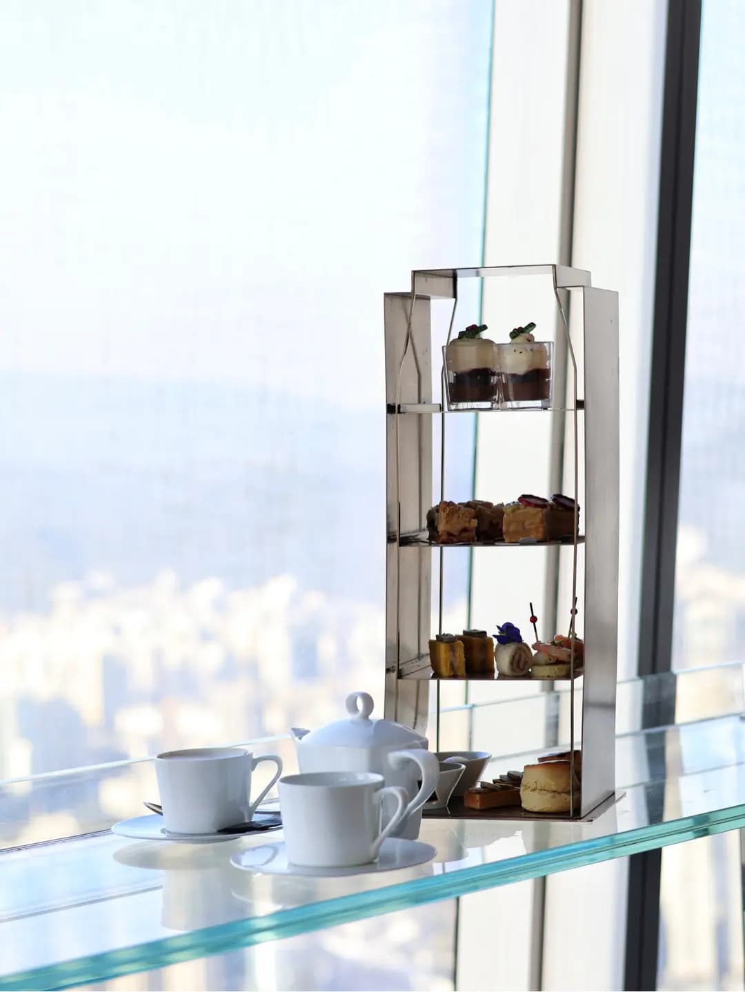 Café 100 by The Ritz-Carlton photo 7