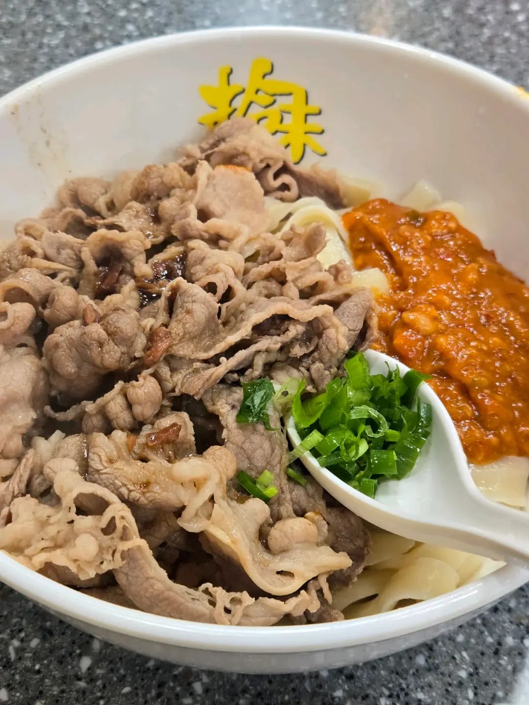 拾味正宗刀削麵館 (渣甸街) photo 5