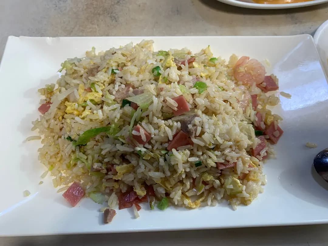 彩龍船中西美食坊 photo 6