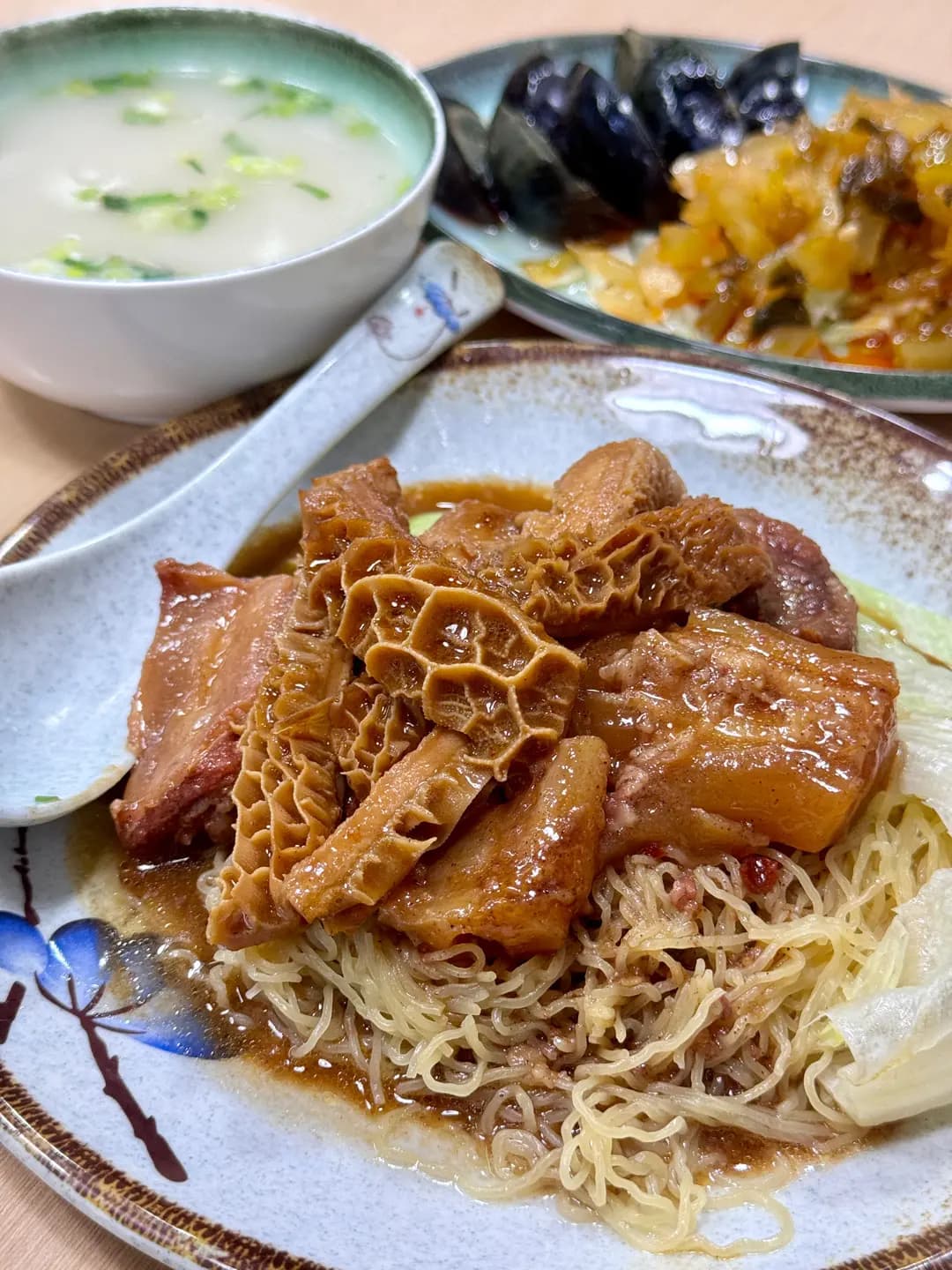 潮發粥麵茶餐廳 photo 3