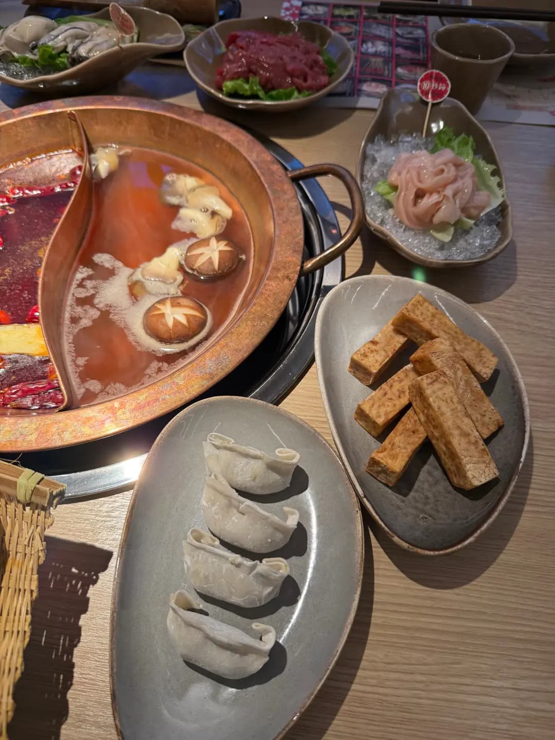 方叔叔重慶老火鍋 (渣甸中心) photo 4