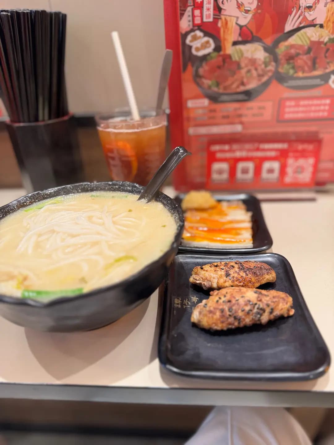 譚仔三哥米線 (太豐樓) photo 2