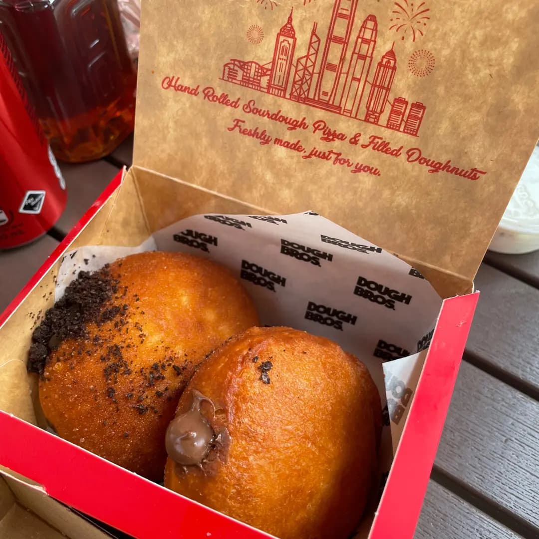 Dough Bros Pizza & Doughnuts (赤柱廣場) photo 2
