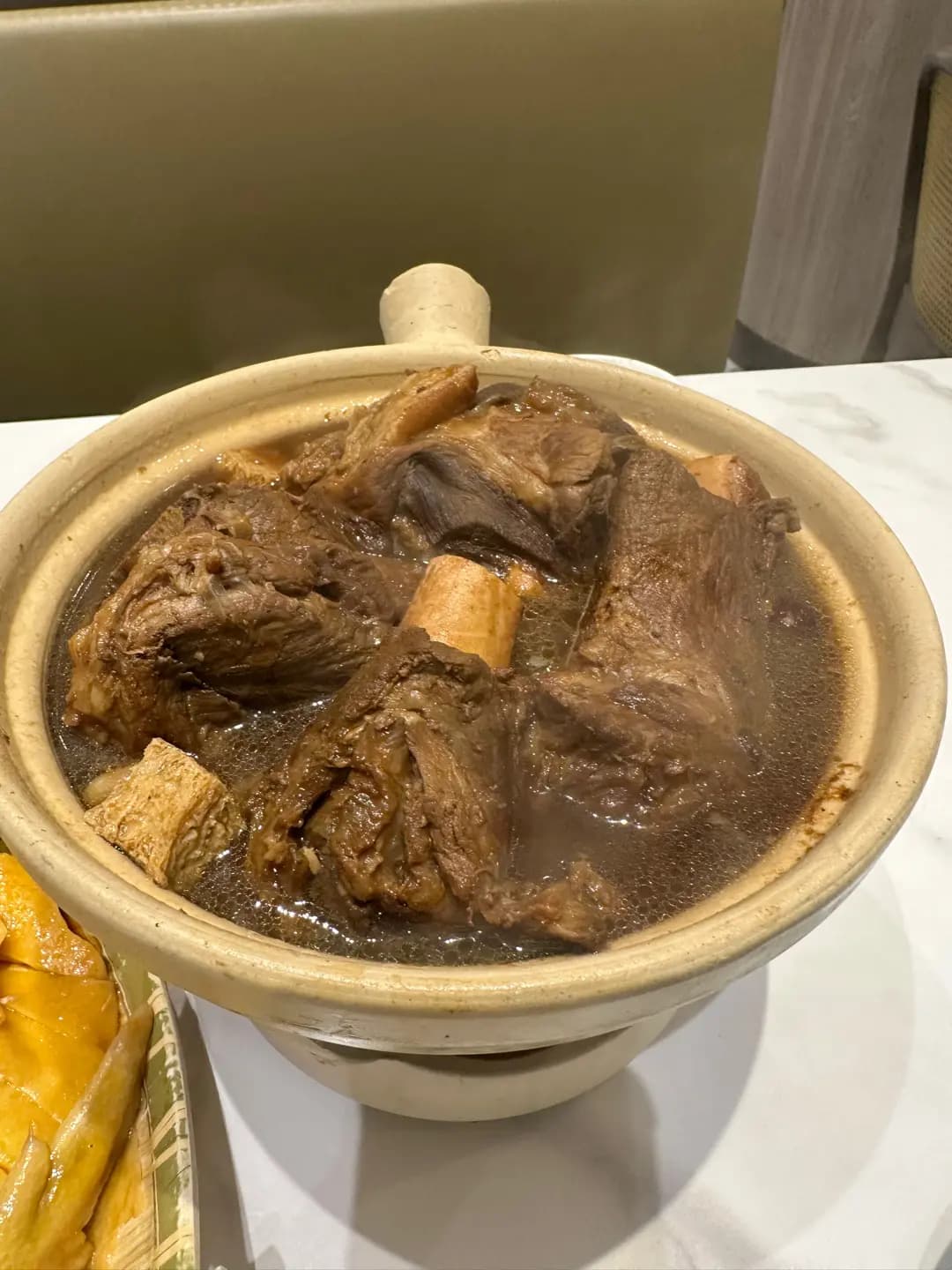 亞參雞飯 (+WOO嘉湖二期) photo 1
