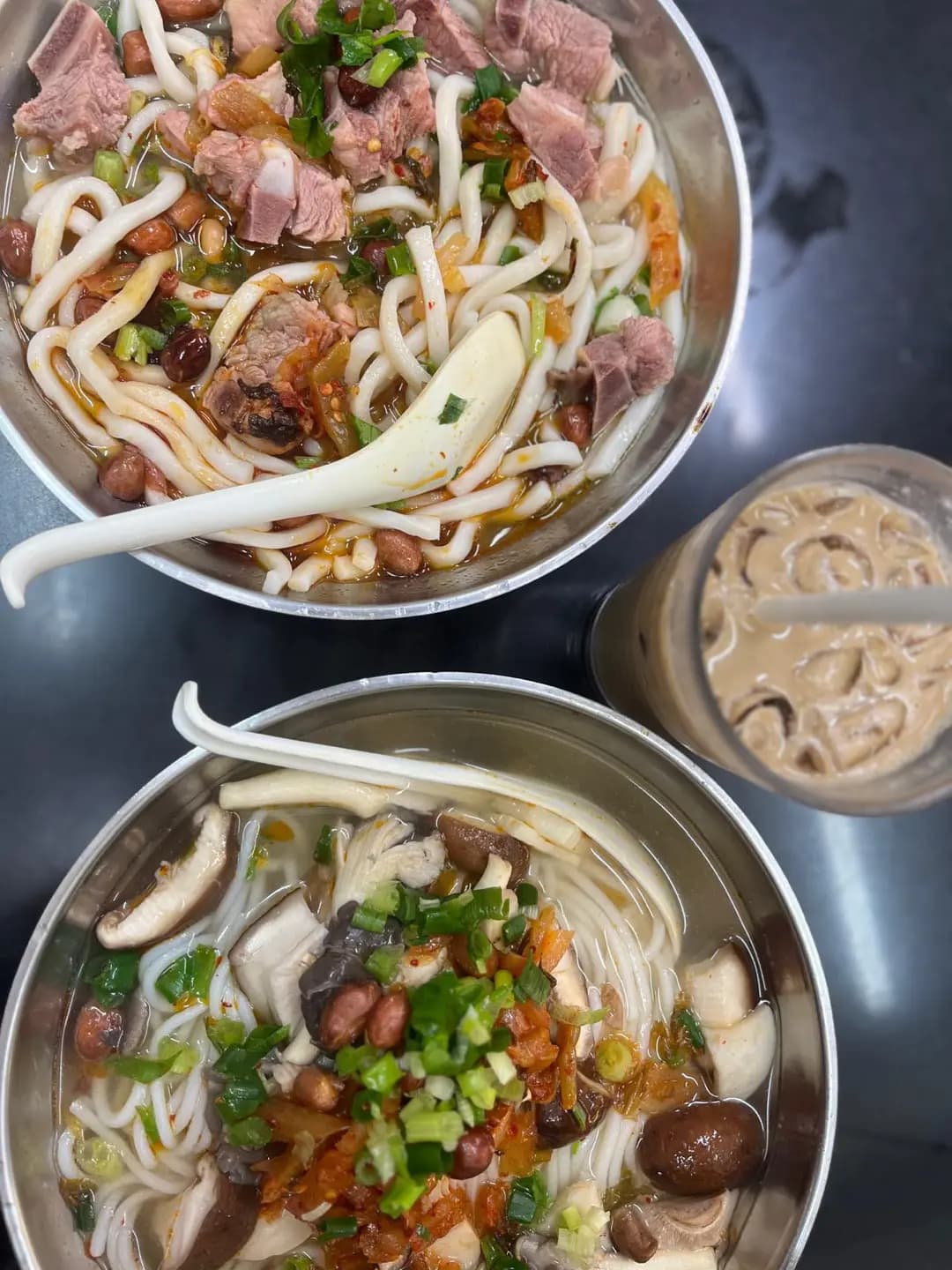 阿一豬扒酸辣米綫 photo 2