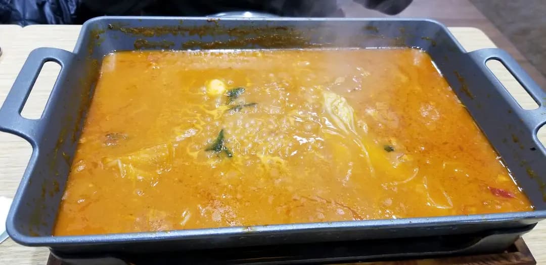 漁不老烤魚雞煲火鍋 (元朗安寧路) photo 4