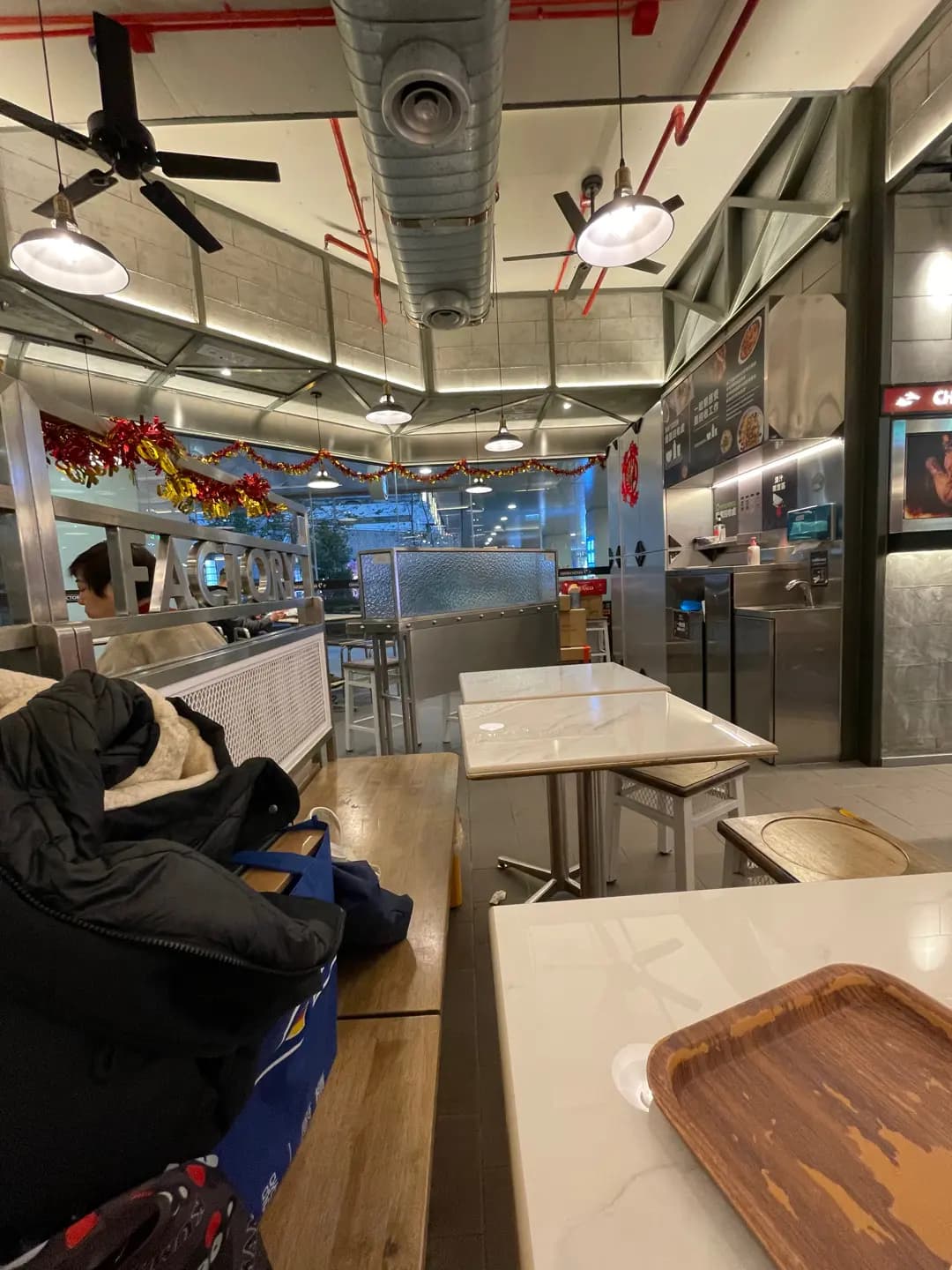 CHICKEN FACTORY (置富第一城) photo 1