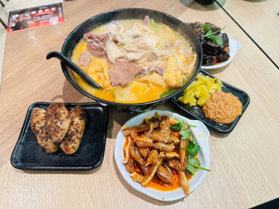 譚仔三哥米線 (明德商場) photo 3