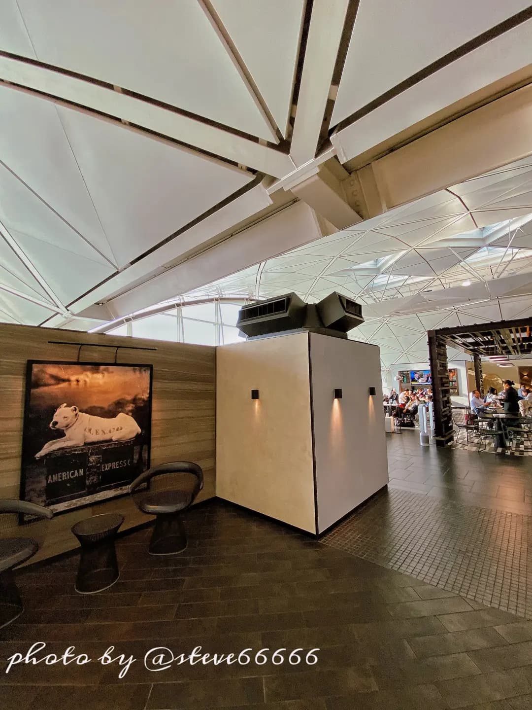 The Centurion Lounge photo 7