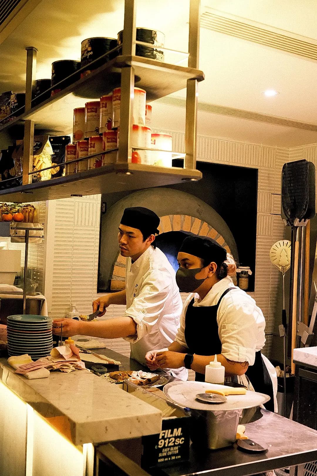 208 ITALIAN photo 3
