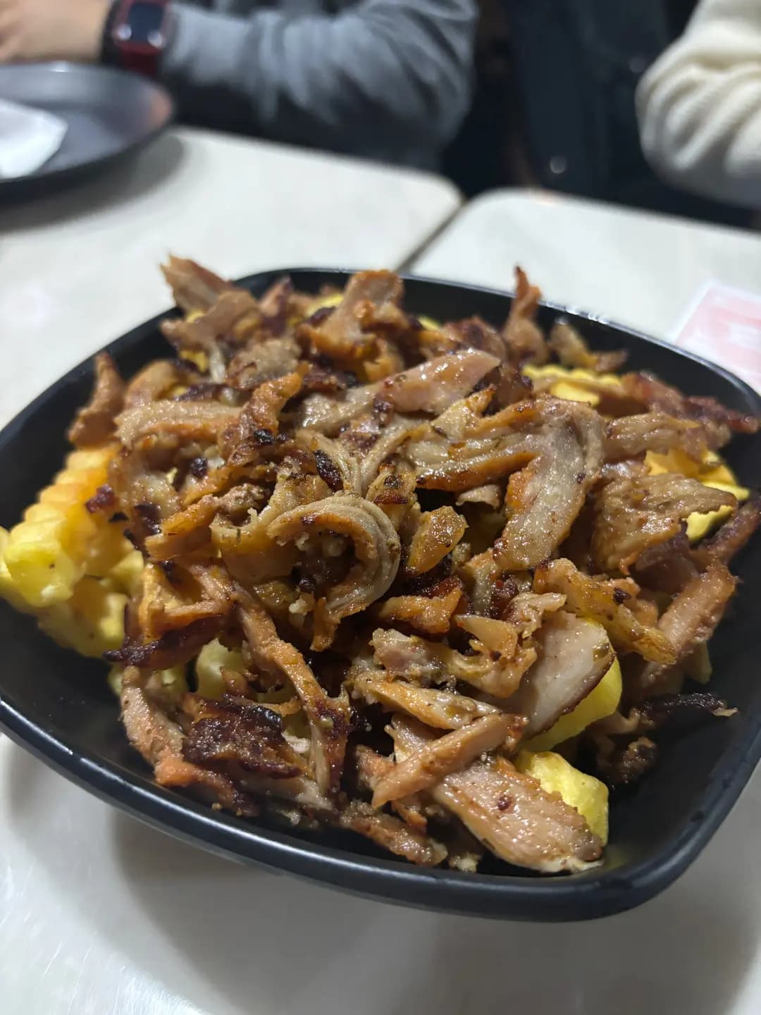Ebeneezer's Kebabs & Pizzeria (蘭桂坊) photo 7