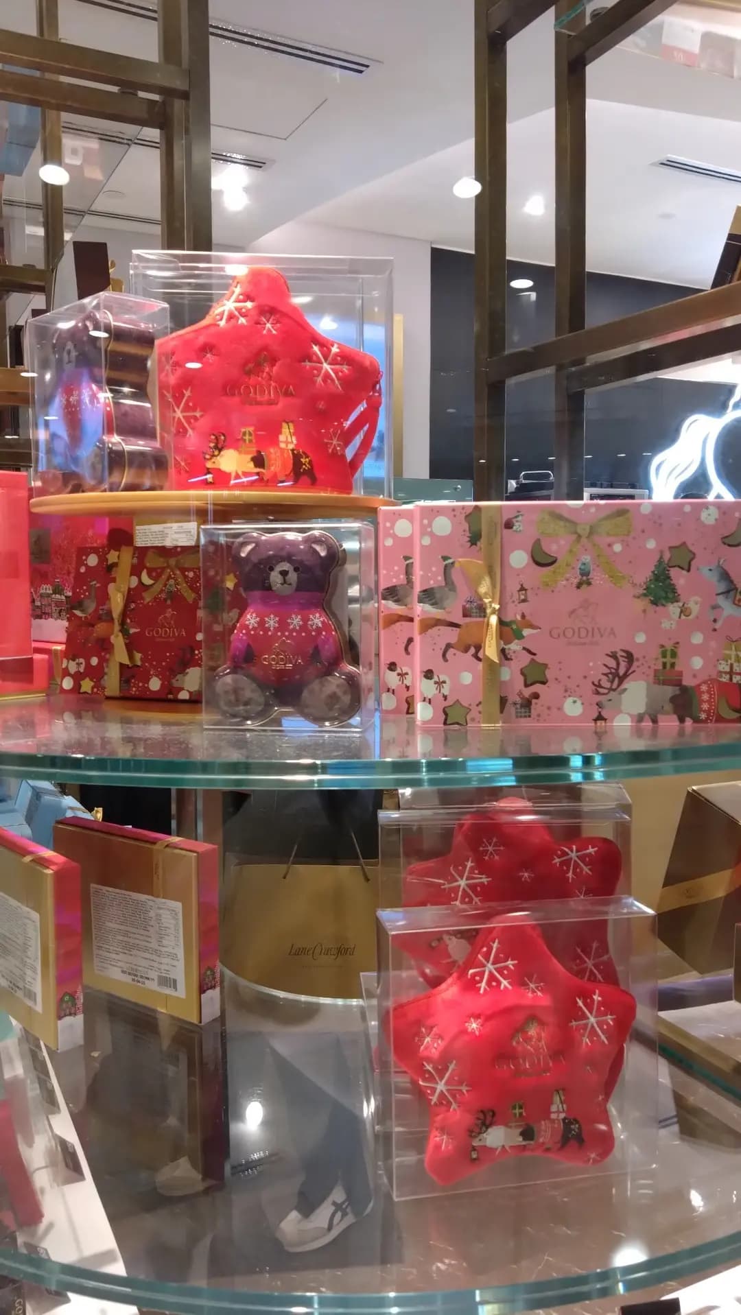 Godiva Chocolatier (國際金融中心商場) photo 2