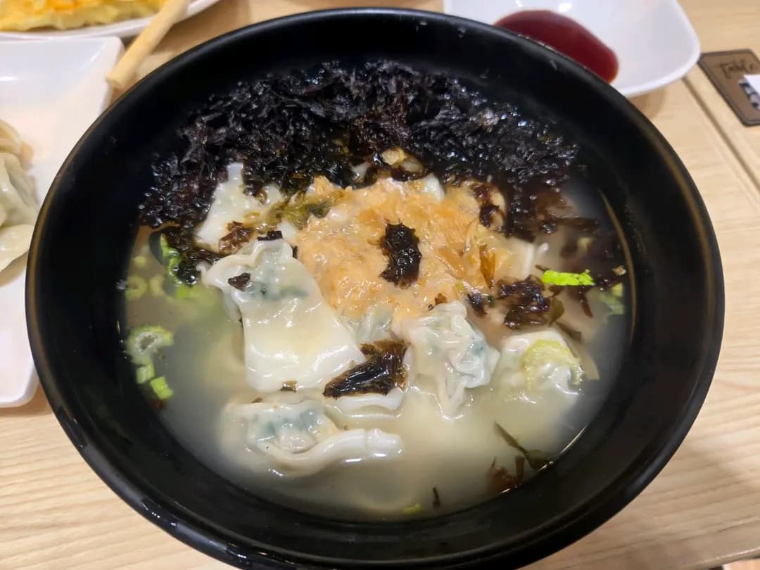 八方雲集鍋貼水餃專門店 (荃新天地) photo 1