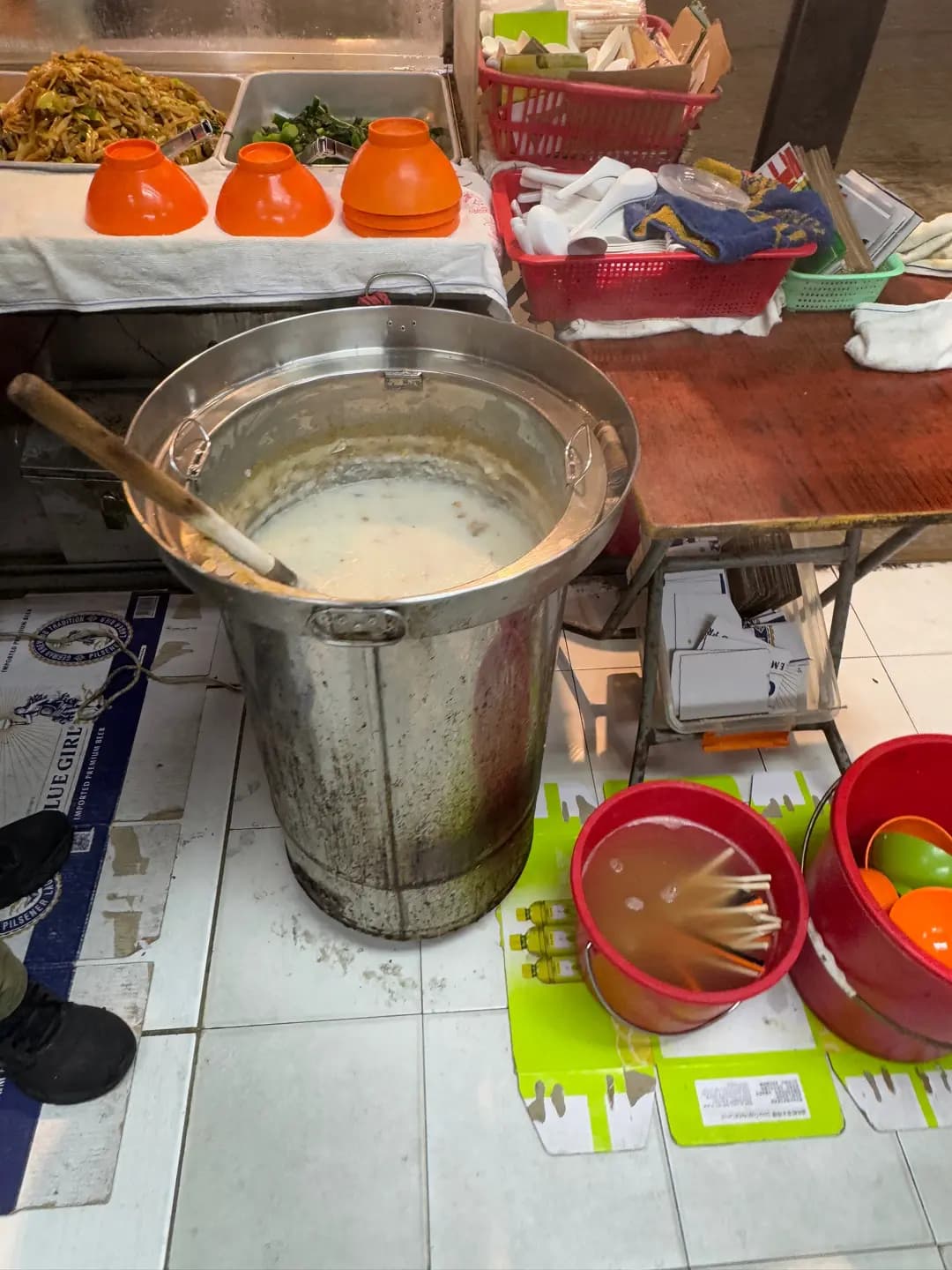 宏興美食館廟街豬骨粥 photo 7