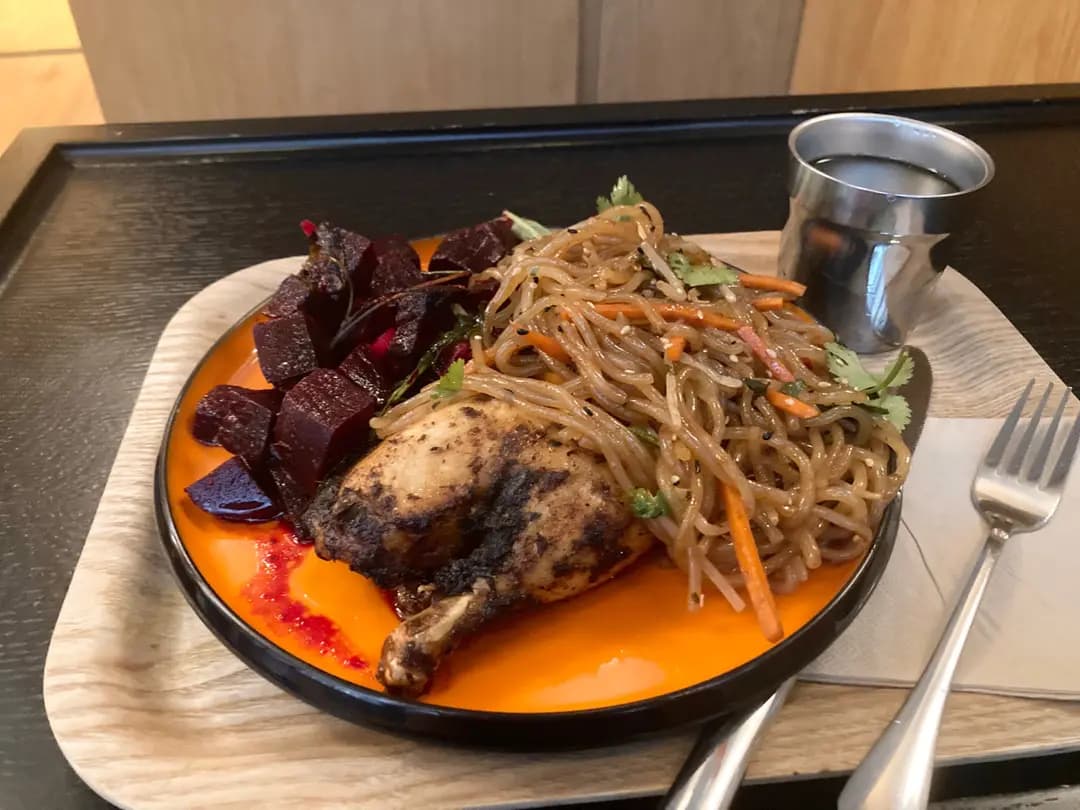 Nood Food photo 1
