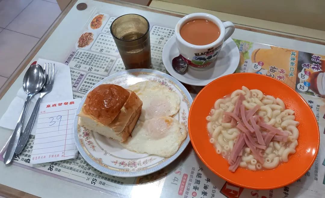 泉成茶餐廳 photo 4