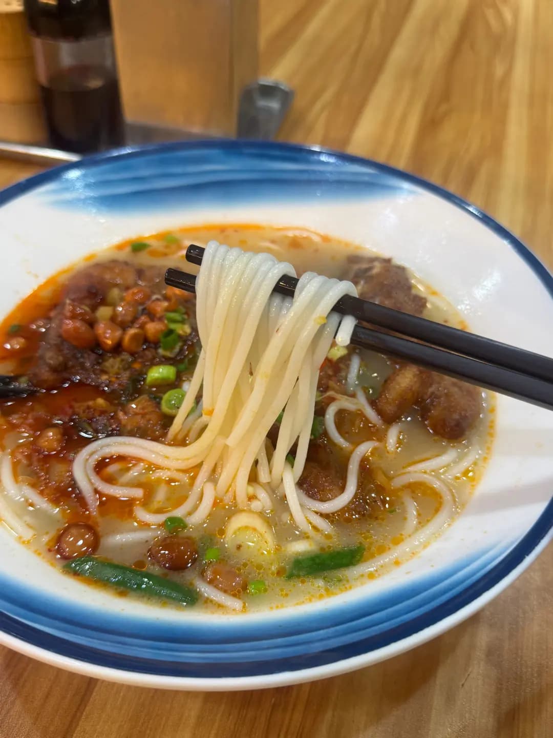阿一豬扒酸辣米綫 photo 4