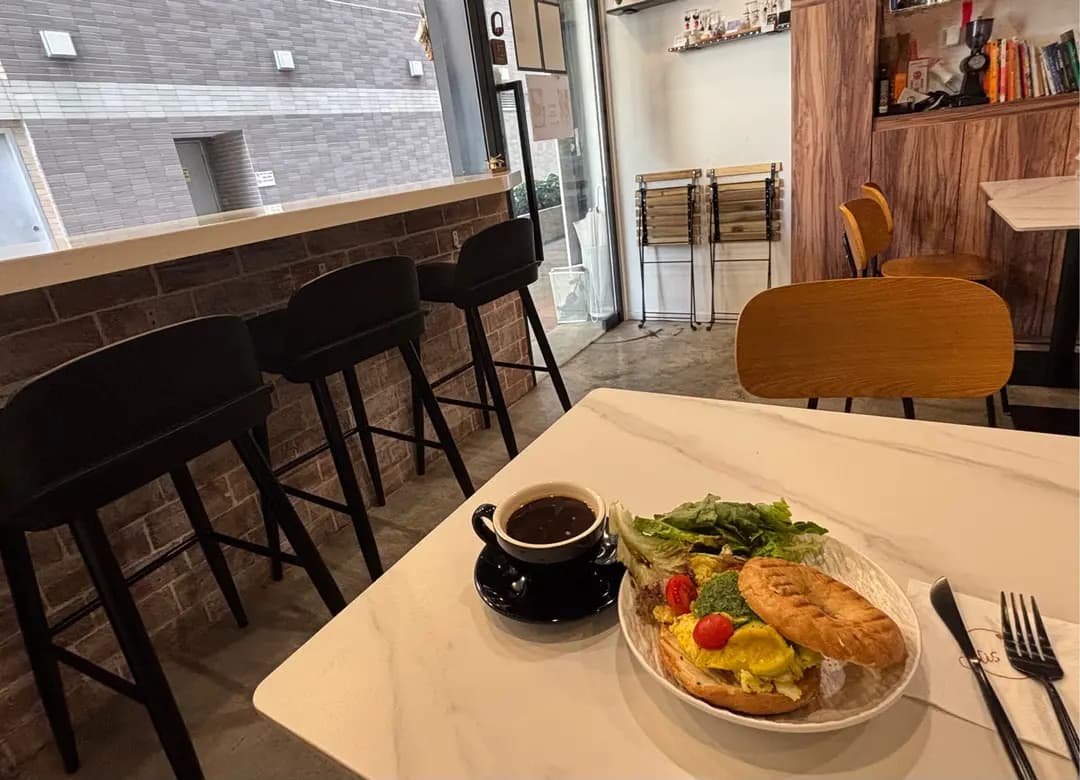 HIS Cafe photo 2