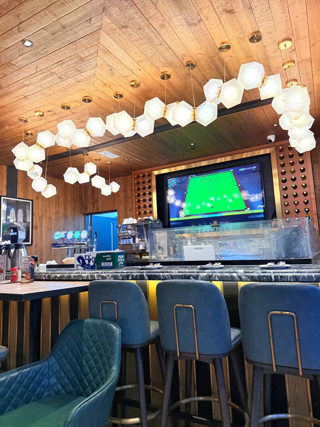 Ruby Tuesday Bar and Grill (K11 ATELIER) photo 4