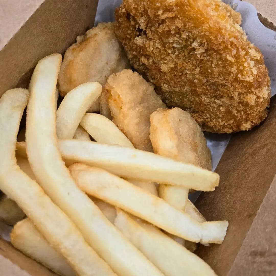 MOS Burger (上水中心) photo 2