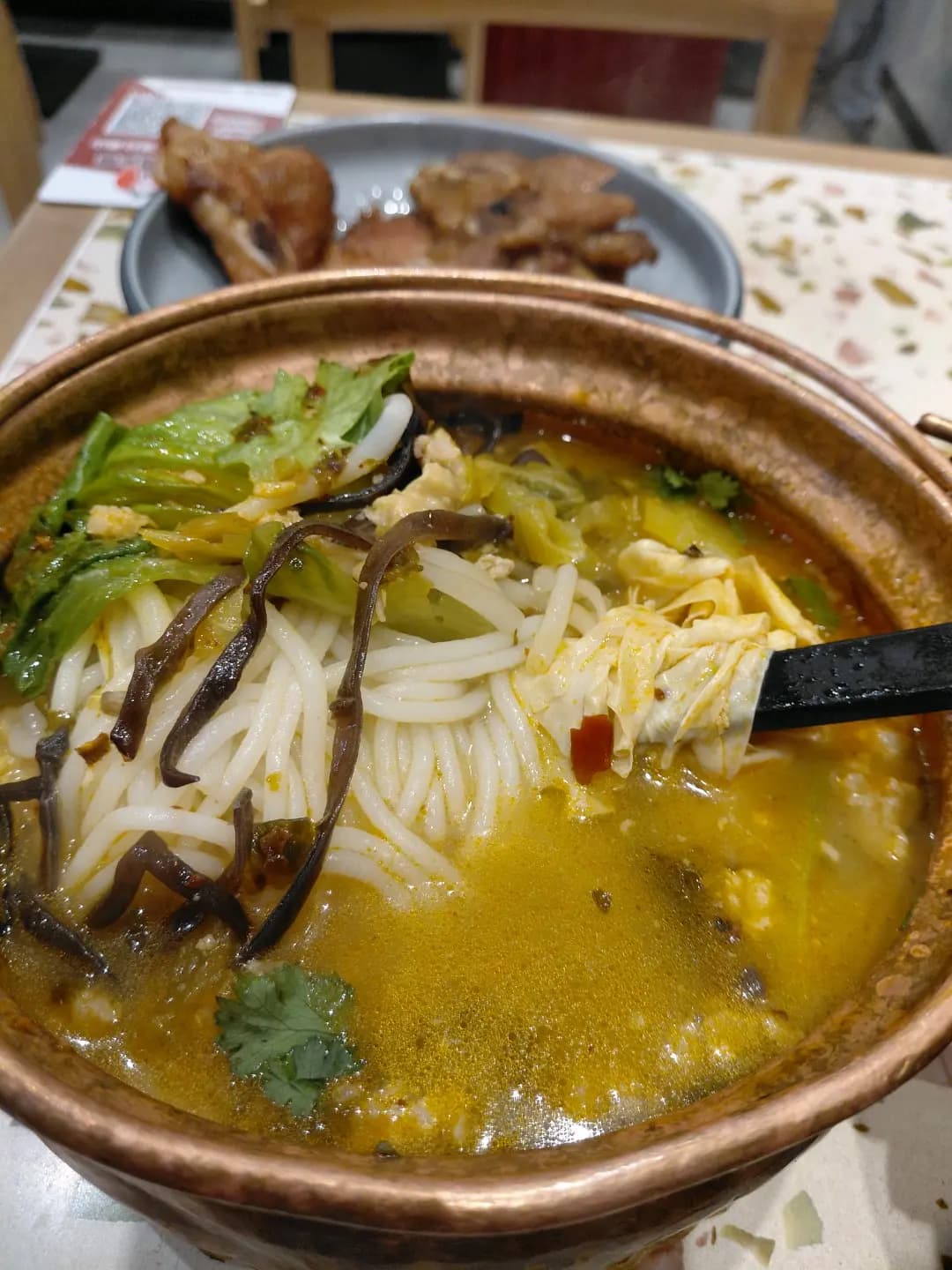 春城銅鍋米線 (厚福街) photo 3