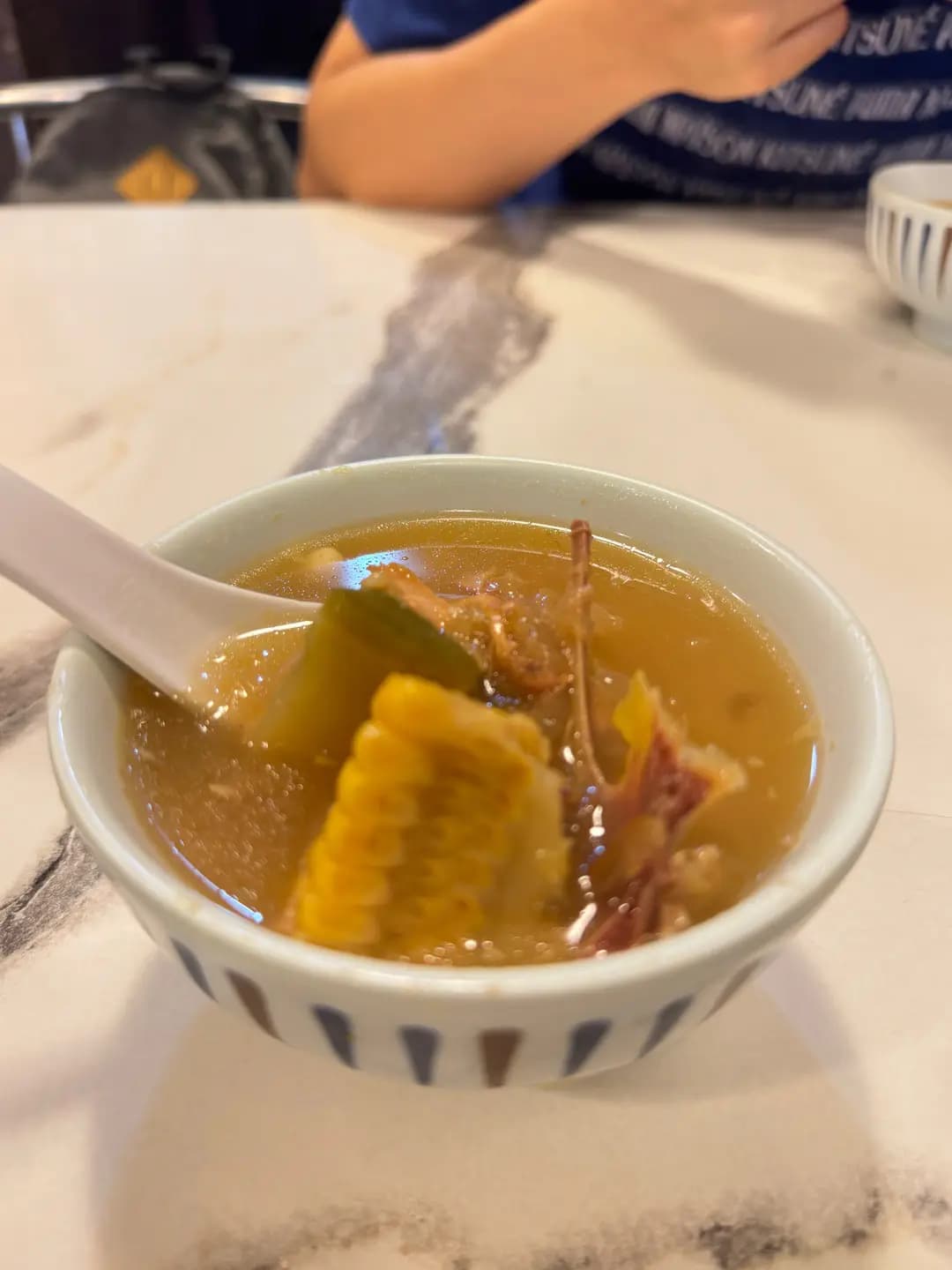 雞仔去骨海南雞專門店 (靄華大廈) photo 2