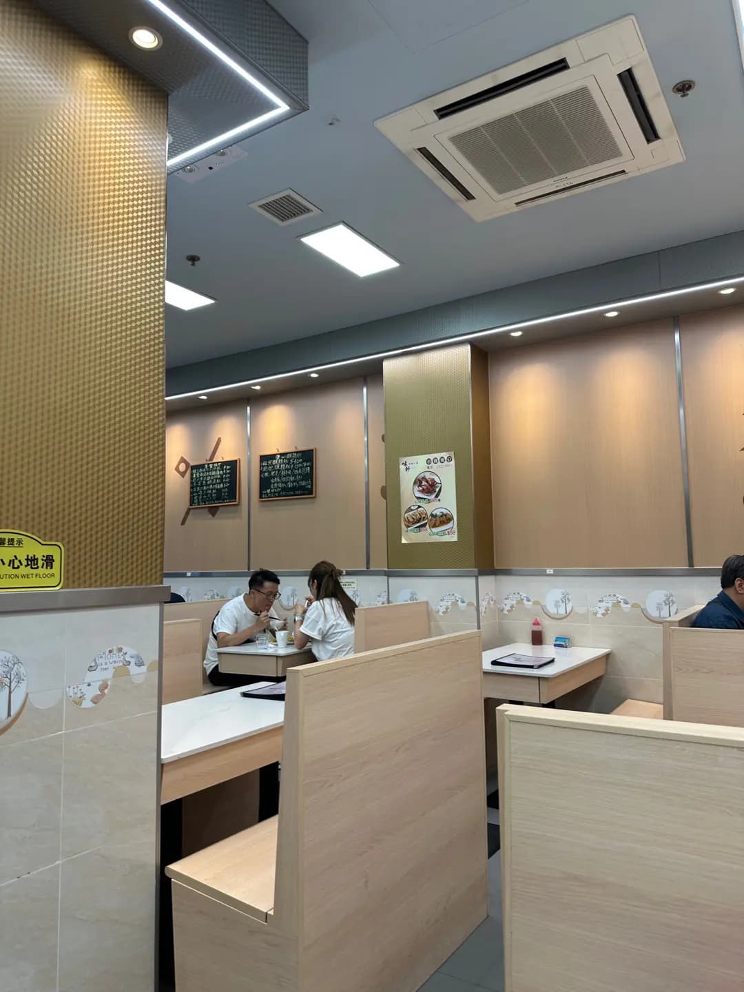 味軒燒鵝小廚 photo 7