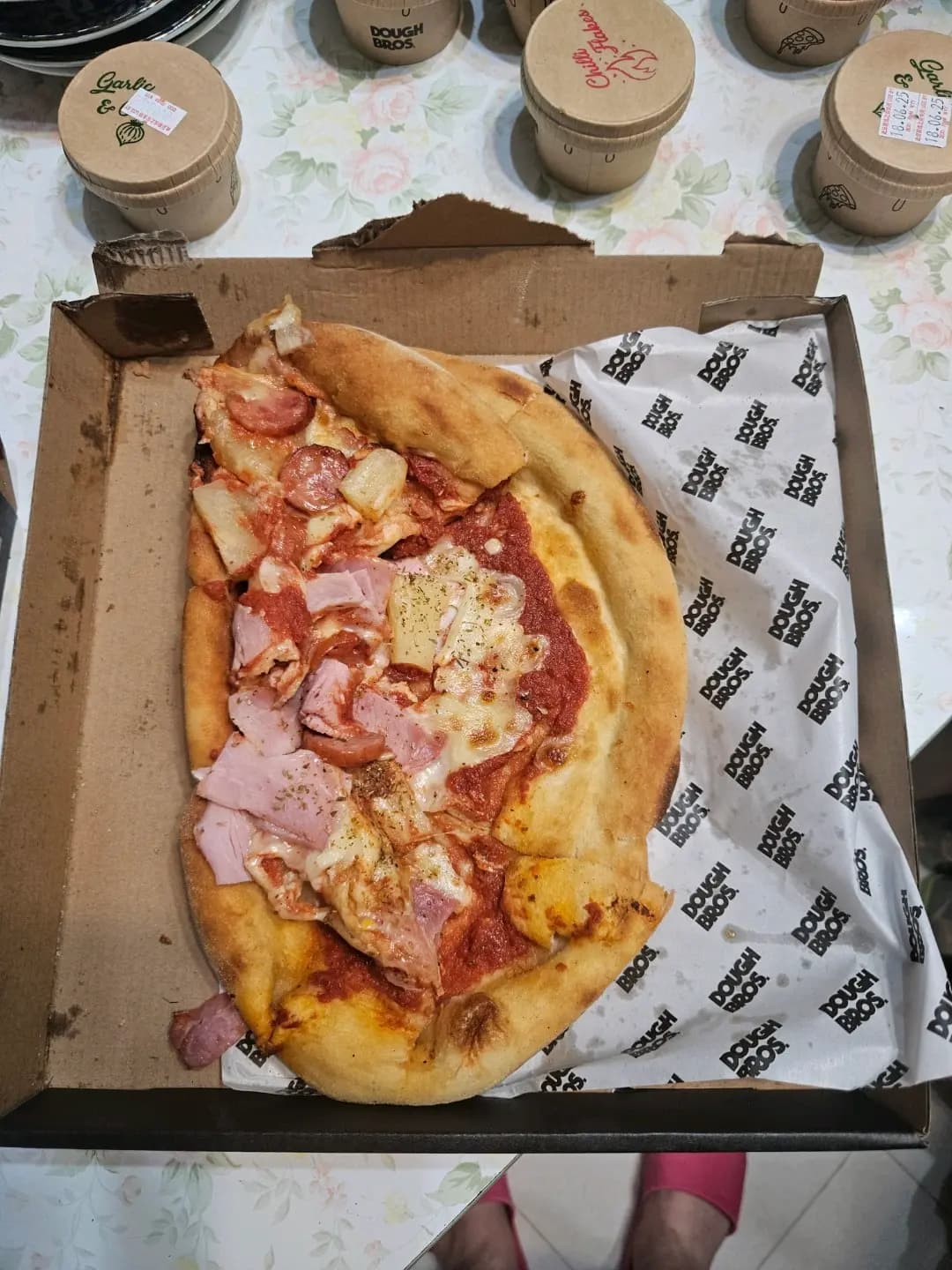 Dough Bros Pizza & Doughnuts (龍鳳樓) photo 6