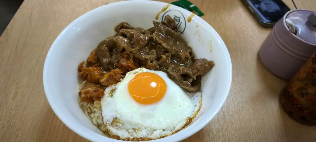 貓頭鷹餐廳 photo 2