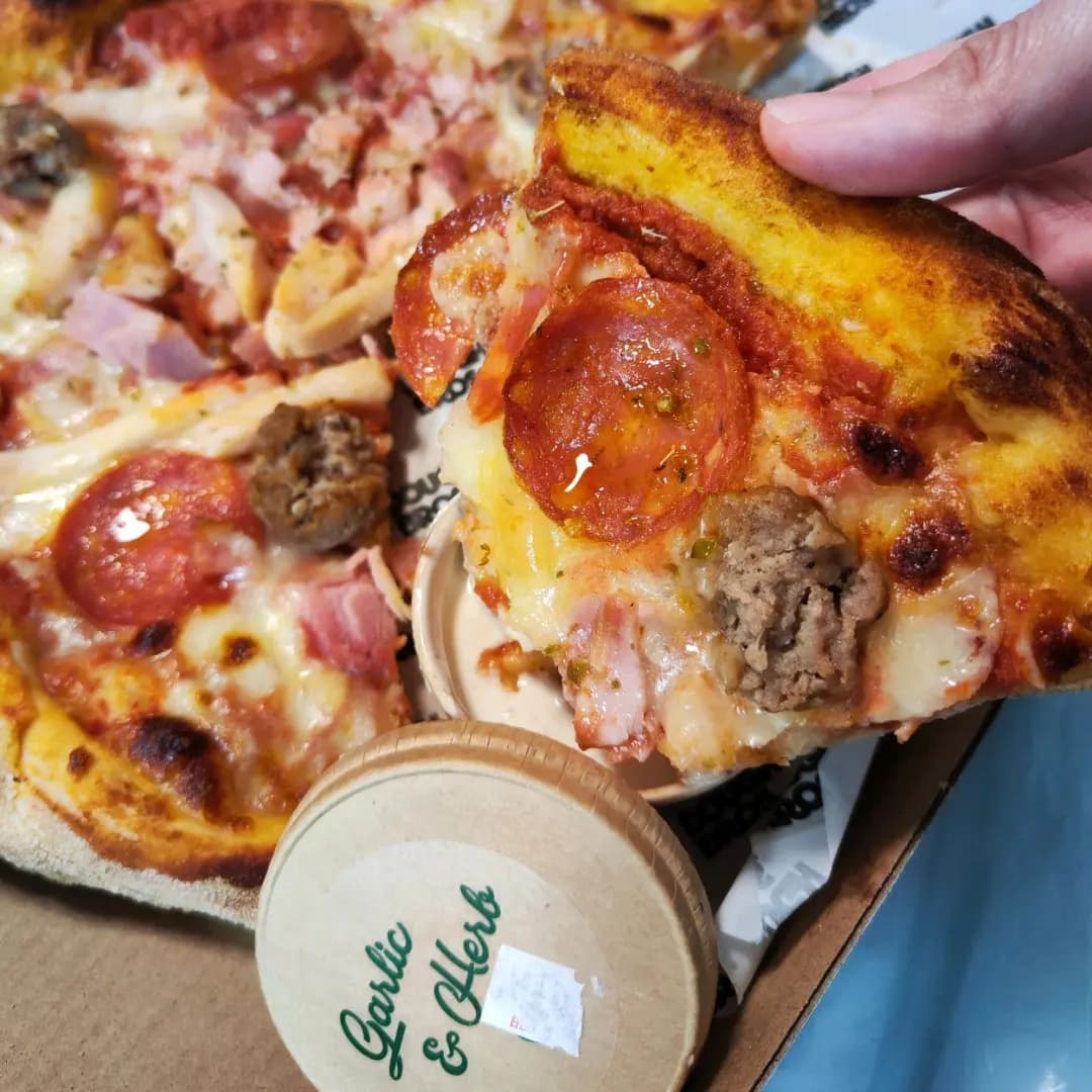 Dough Bros Pizza & Doughnuts (薈點) photo 5