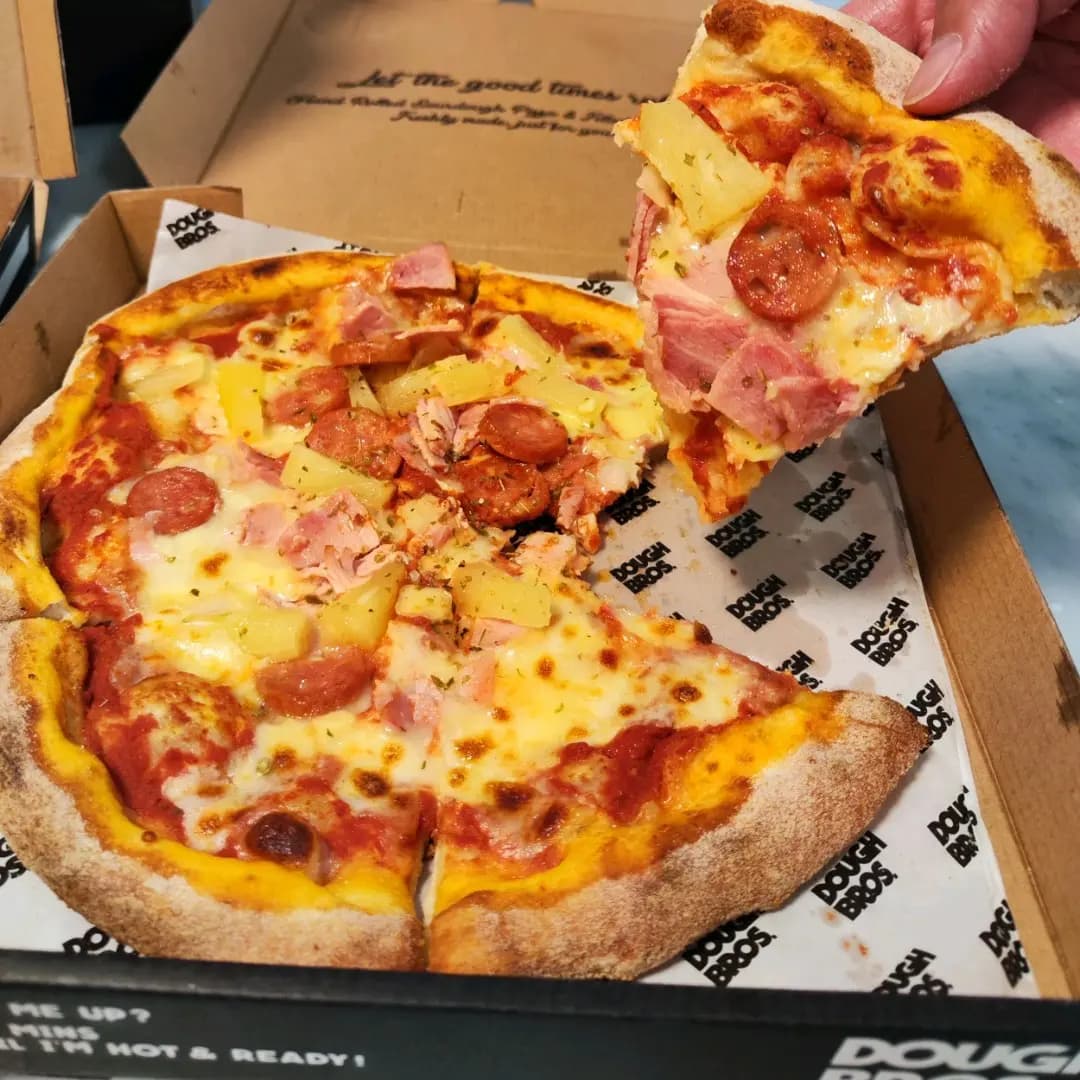 Dough Bros Pizza & Doughnuts (薈點) photo 3