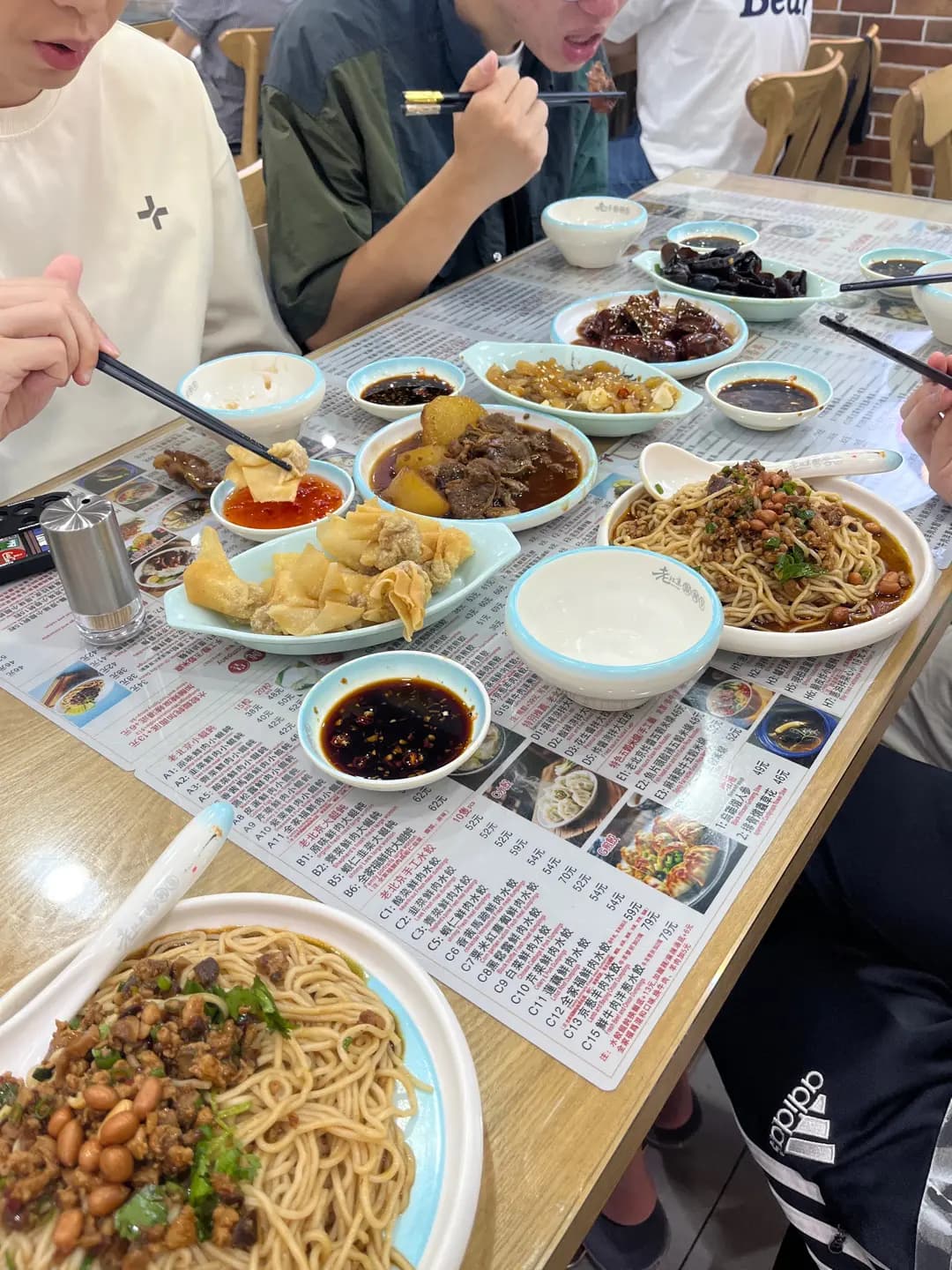老北京餛飩皇 (花園街) photo 6