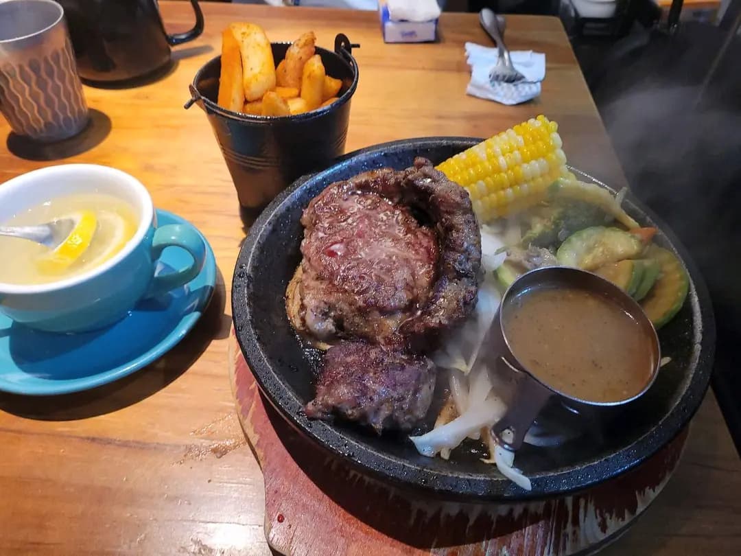 We Time Cafe (光輝圍) photo 6