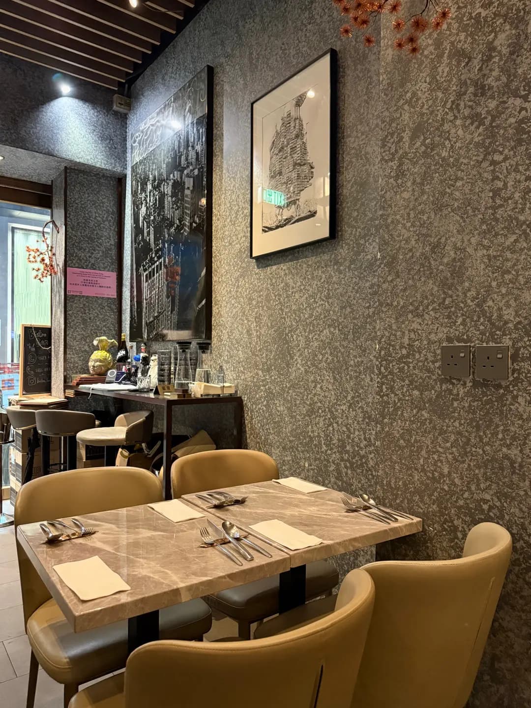 Bistro Bon Bon photo 2