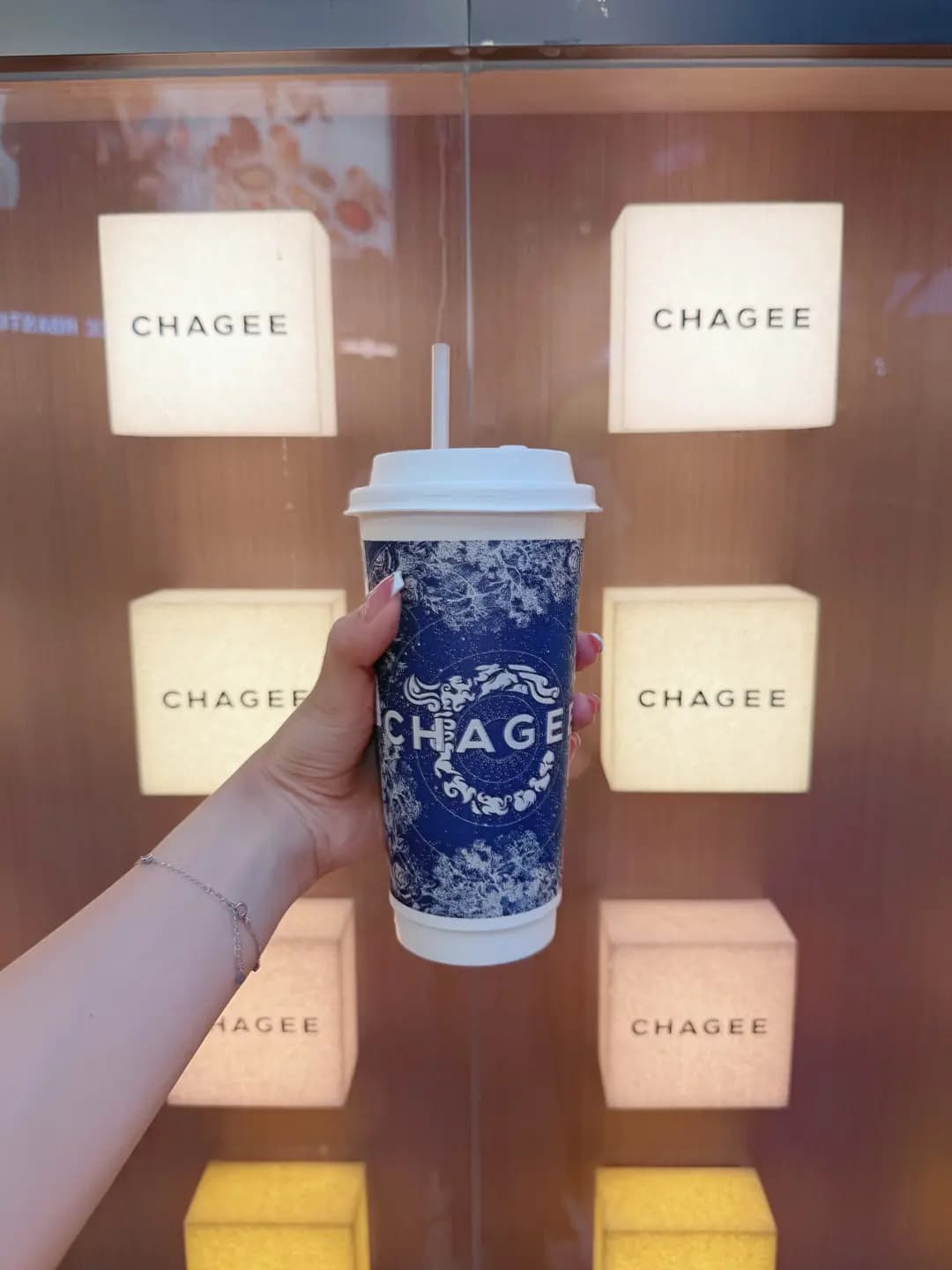 CHAGEE 霸王茶姬 (K11購物藝術館) photo 1