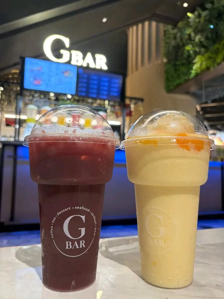 G Bar photo 8