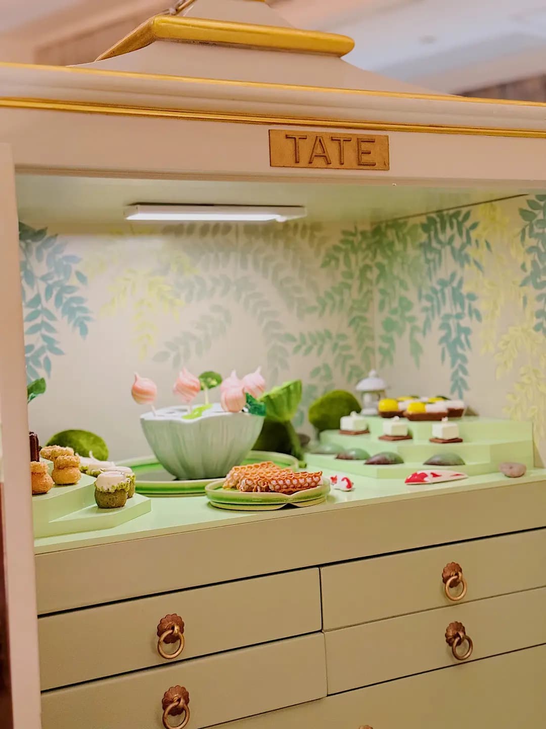 TATE Dining Room photo 1