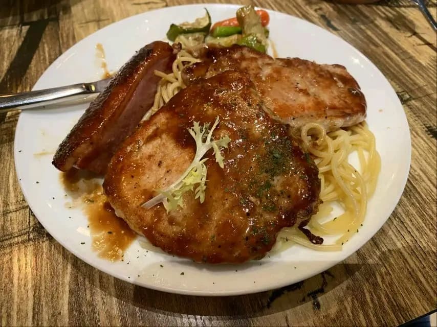Victoria Restaurant photo 4