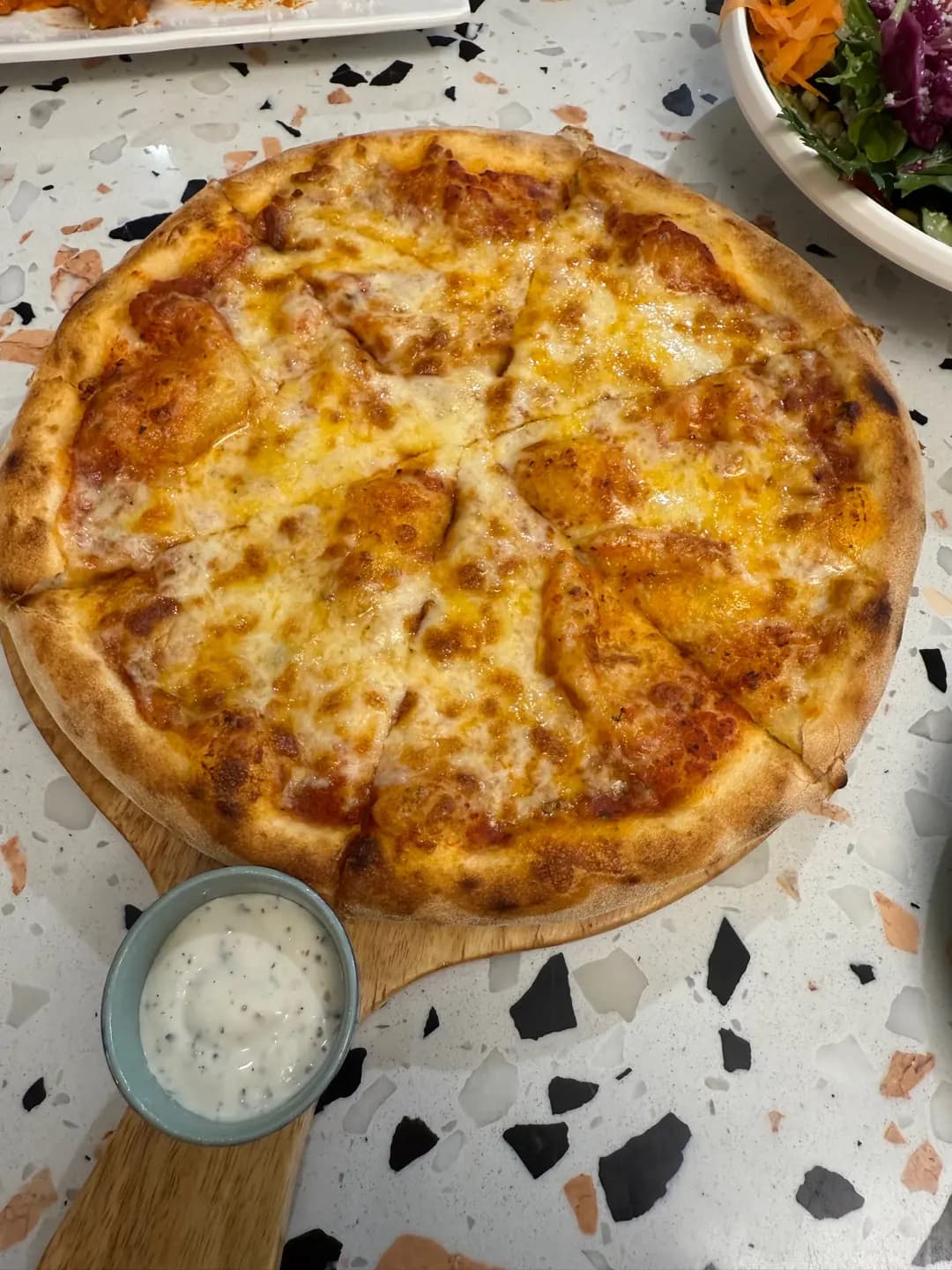 Mama Mia! Pizzeria photo 3