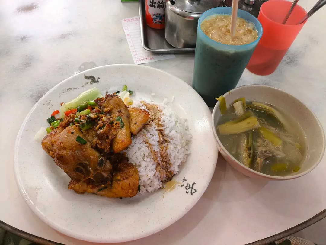 成發咖啡餅店 photo 5