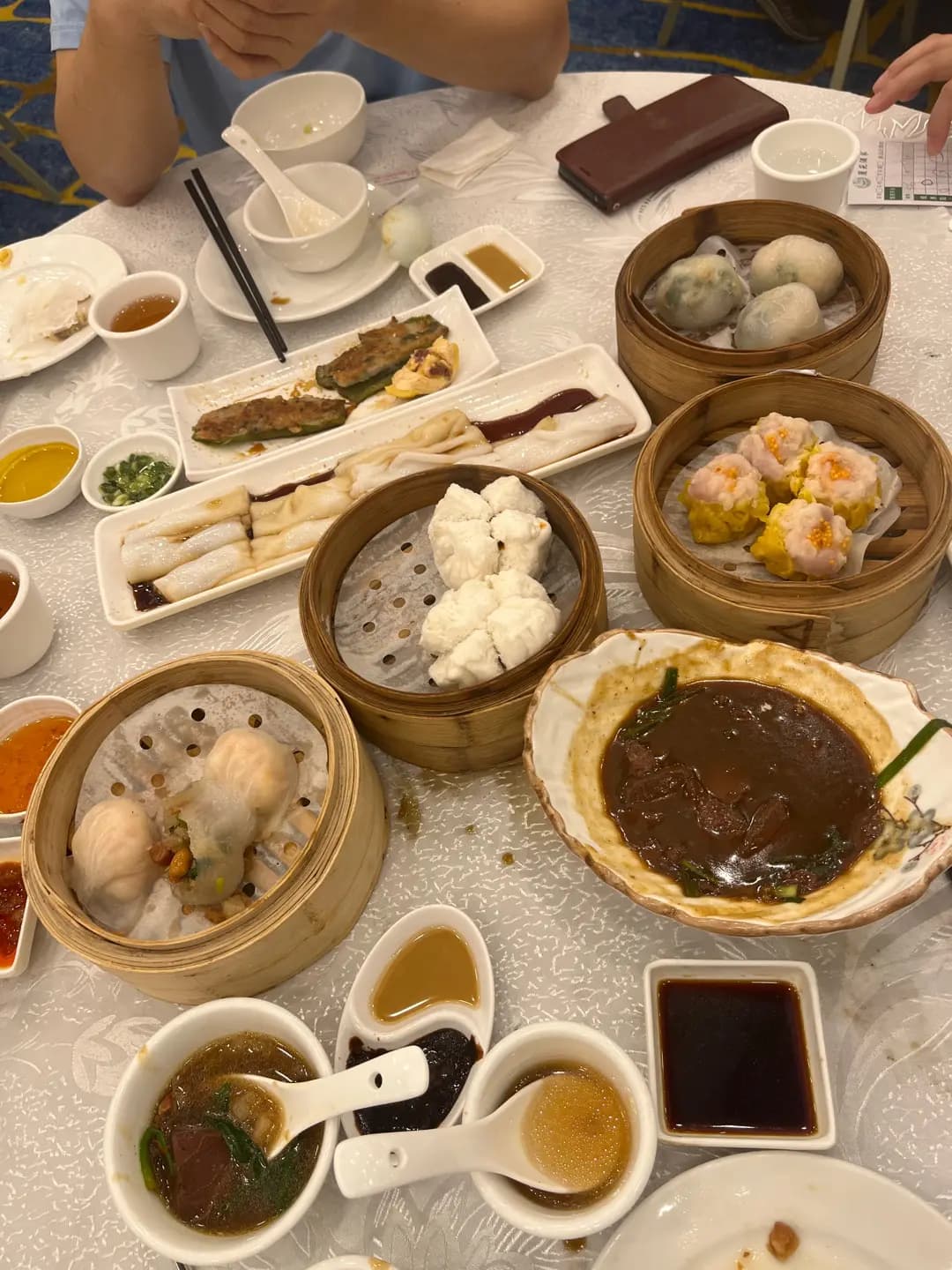 麗苑酒家 photo 3