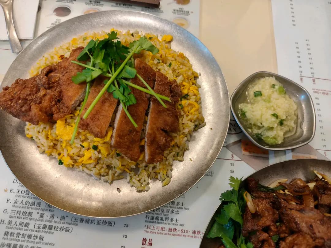 鴻運冰廳餅店 photo 5