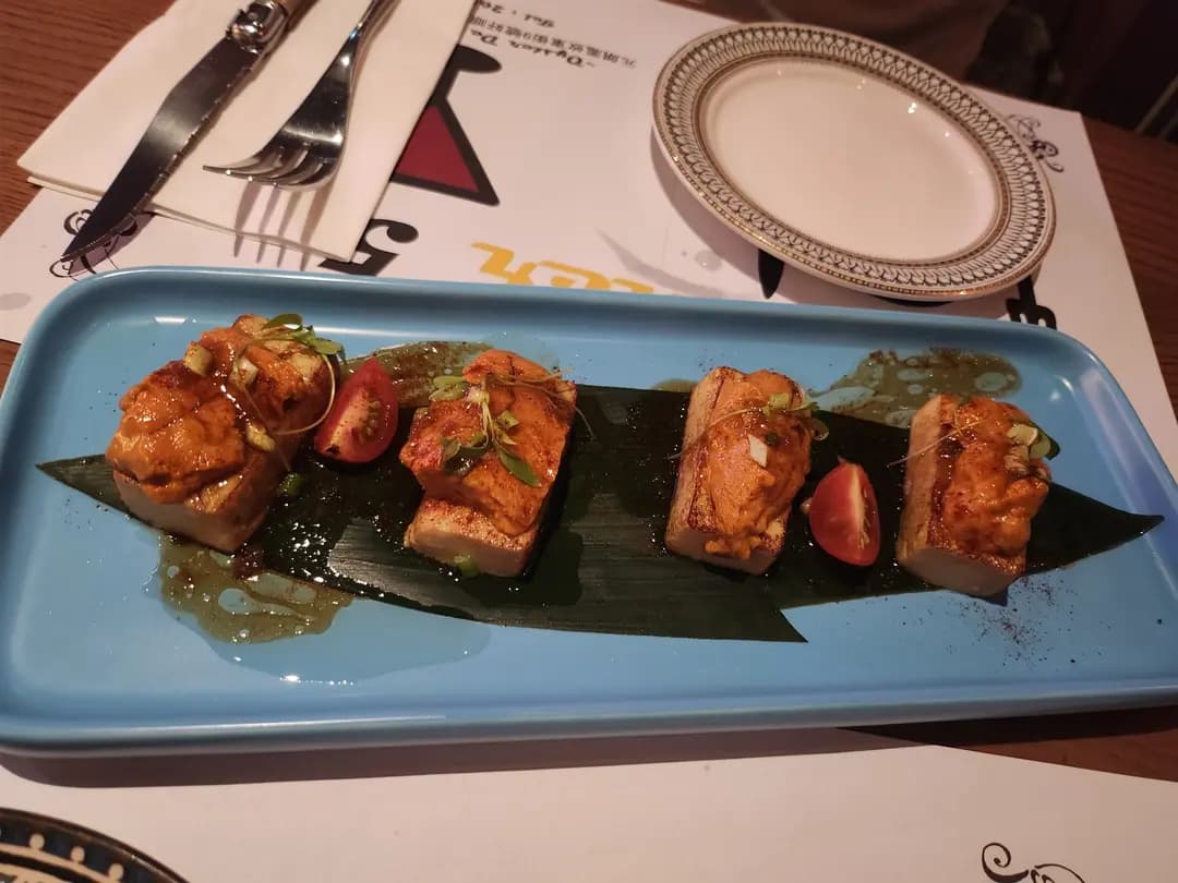 Brother 5 Oyster De Tapas Bar photo 3