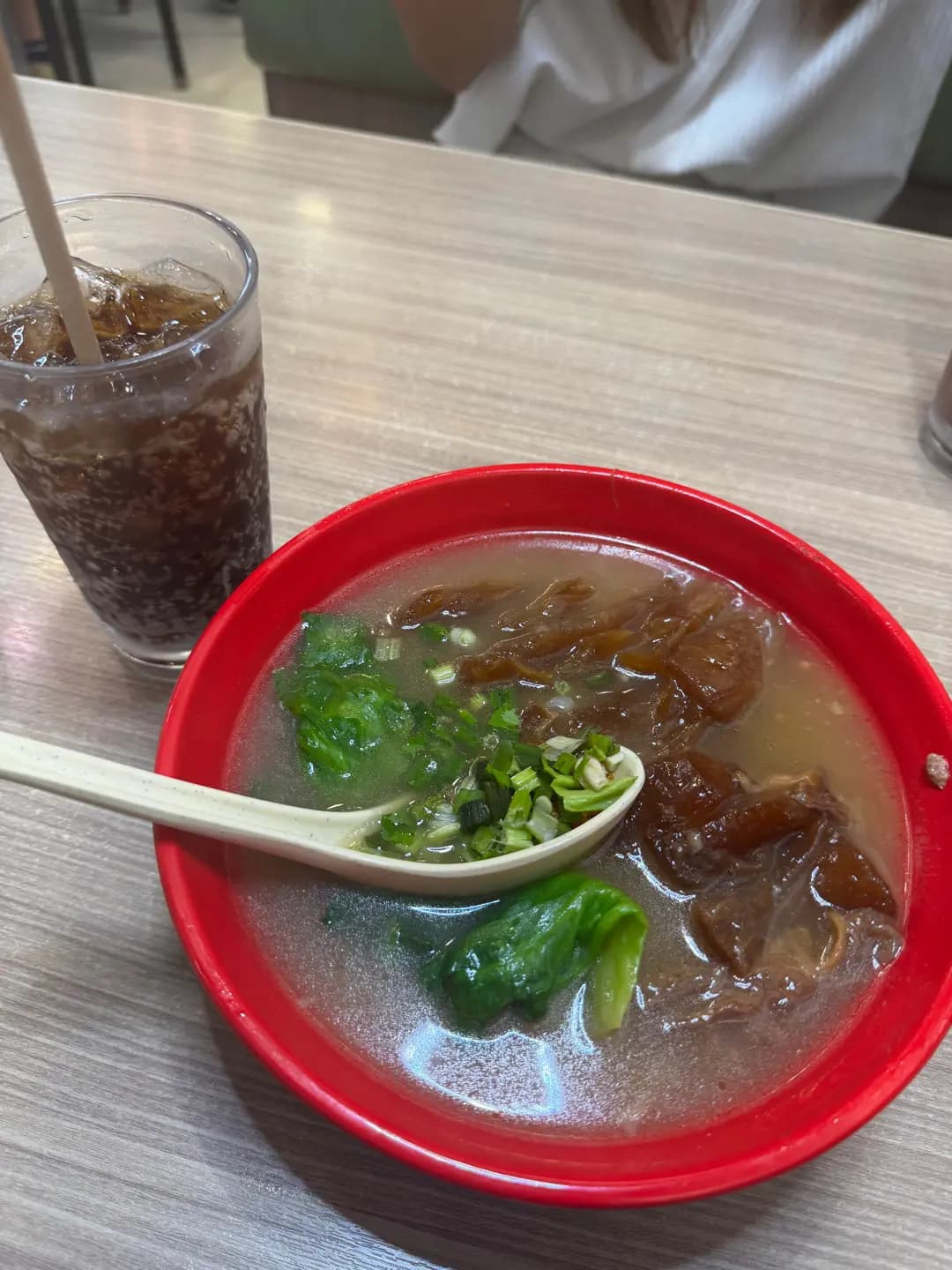 許記潮州人牛腩檔
