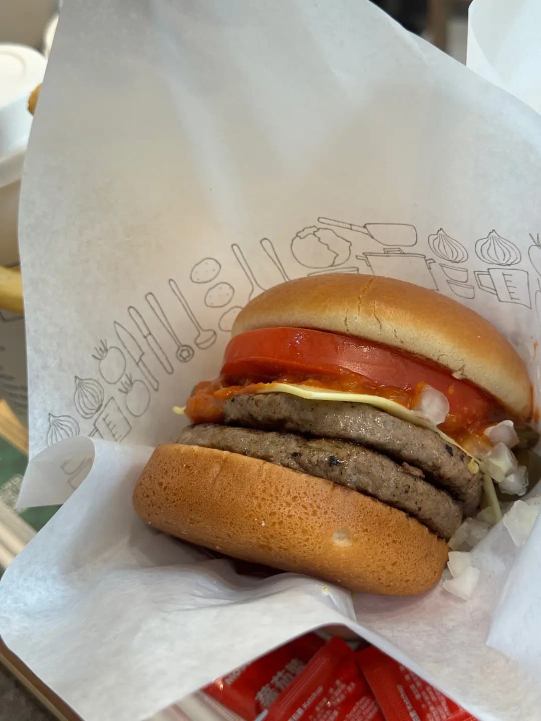 MOS Burger (大鴻輝中心第一期) photo 3