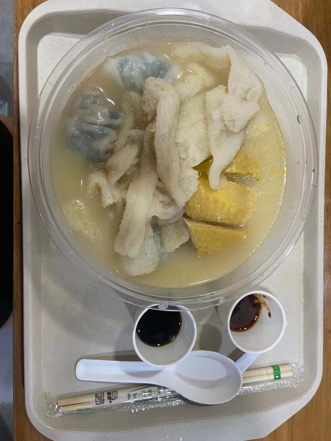 玲玲雲吞雞 photo 3
