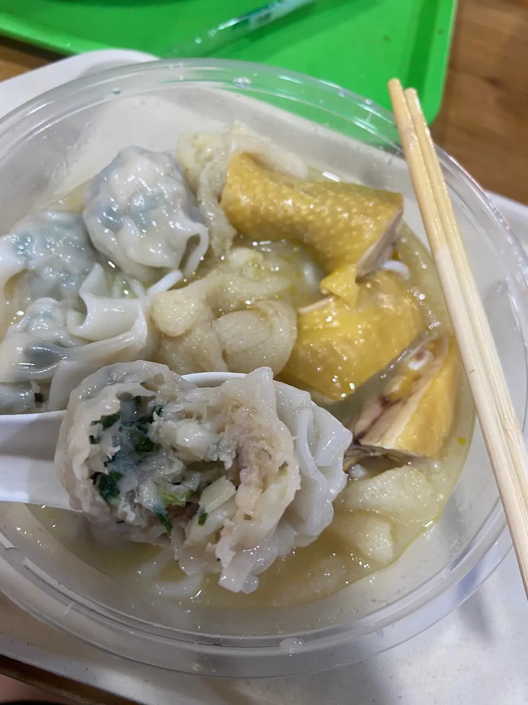 玲玲雲吞雞 photo 4